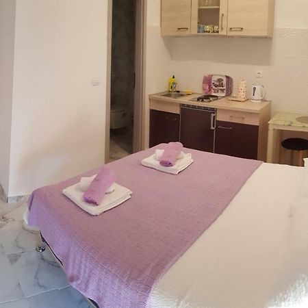 Studio Apartment Lili 扎达尔 外观 照片